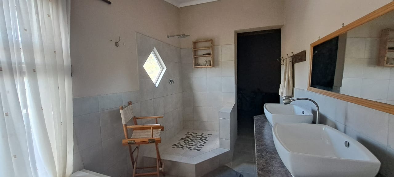 2 Bedroom Property for Sale in Oudtshoorn Rural Western Cape